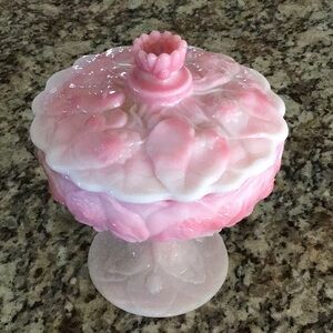 🩷 Authentic Vtg Fenton Pink Rosaline Water Lily Glass Pedestal